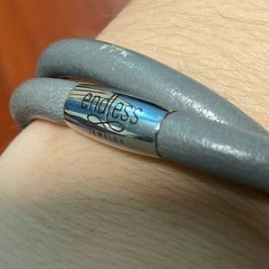 Endless jeweler bracelet